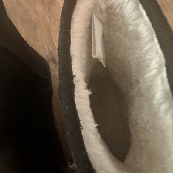 Old Navy Booties 9 (2) - Picture 2 of 2